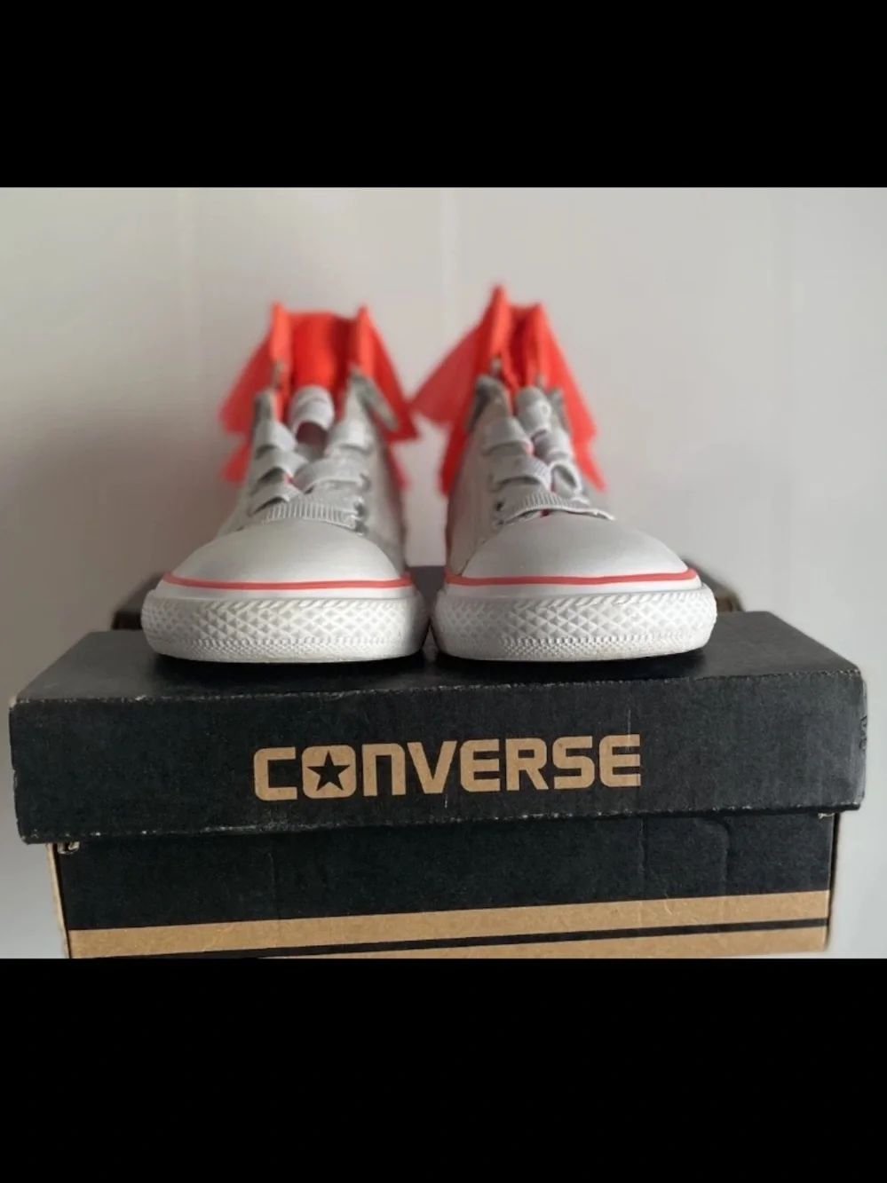 Converse Size 8 Toddler Girls All Star Gray High Top Sneaker Orange Tulle Kids